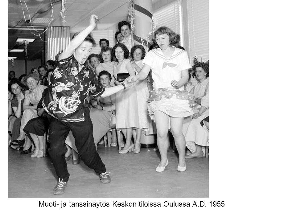 Muoti- ja tanssinäytös Keskon tiloissa Oulussa A.D. 1955